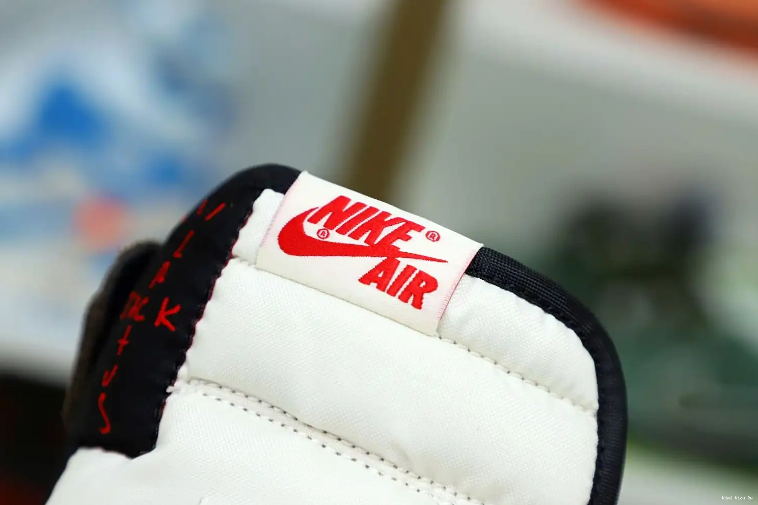 OG HIGH TRAVIS X RETRO 1 JORDAN 'MOCHA' Kimikick AIR SCOTT 0728